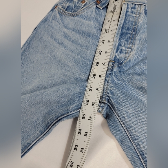 Levi's Premium 501 Original Cropped Womens Jean Size 23 X 26 Distressed Straight - Picture 7 of 16